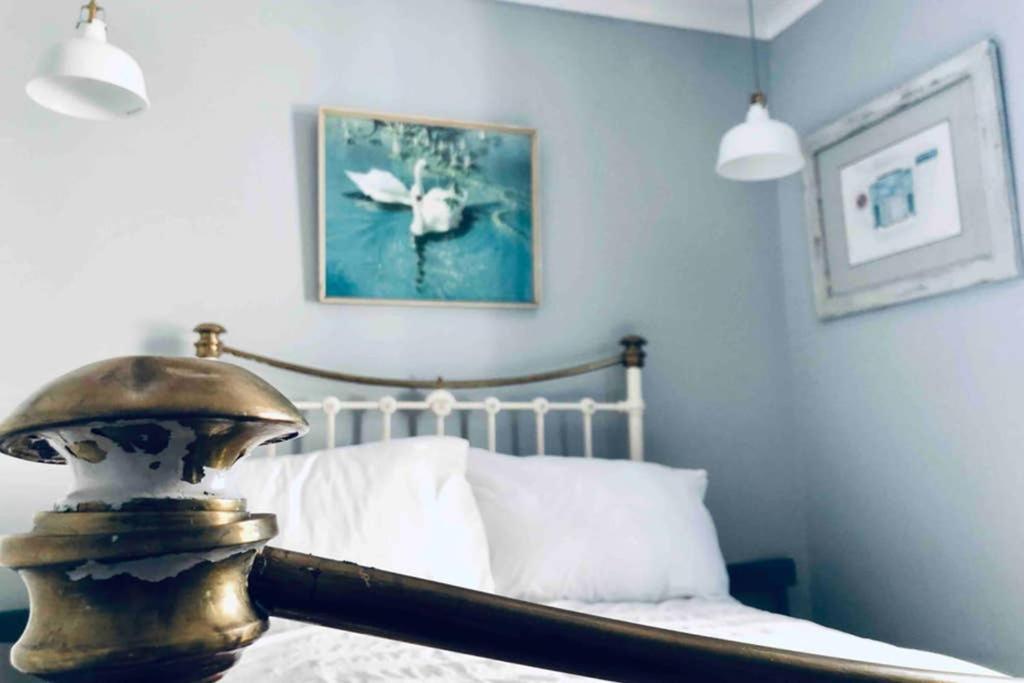 Seaside Escape - Gorgeous 2 Bed Apartment In St-Leonards-On-Sea Hastings Exterior foto